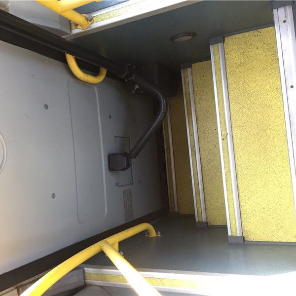 11400 kg Peso de curva 12 metros Autobus de luxo de segunda mão com motor YC6A260-30