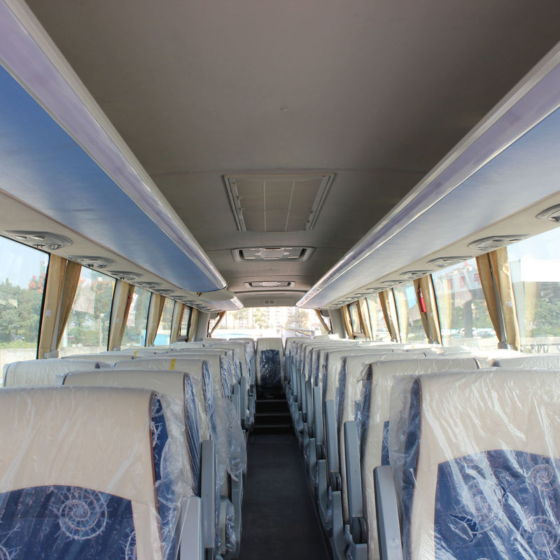 Autocarro de luxo usado 10,8m 30 lugares Euro 3 padrão de emissões com 10000km de quilometragem