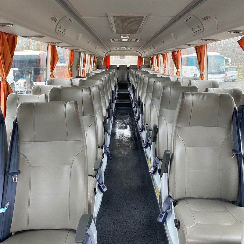 Auxílio de direcção e emissões Euro 3 12m 6122 Modelo Autobuses de autocarros usados com 55 lugares