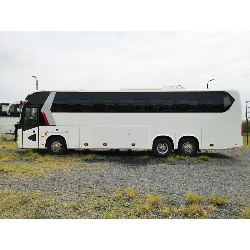 Autobus de luxo de 59 lugares para transporte público Tipo de combustível diesel e lâmpada de leitura