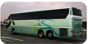 Autobús de luxo de 60 lugares com eixo Dongfeng Dona e pneus 298/80R22.5 no melhor