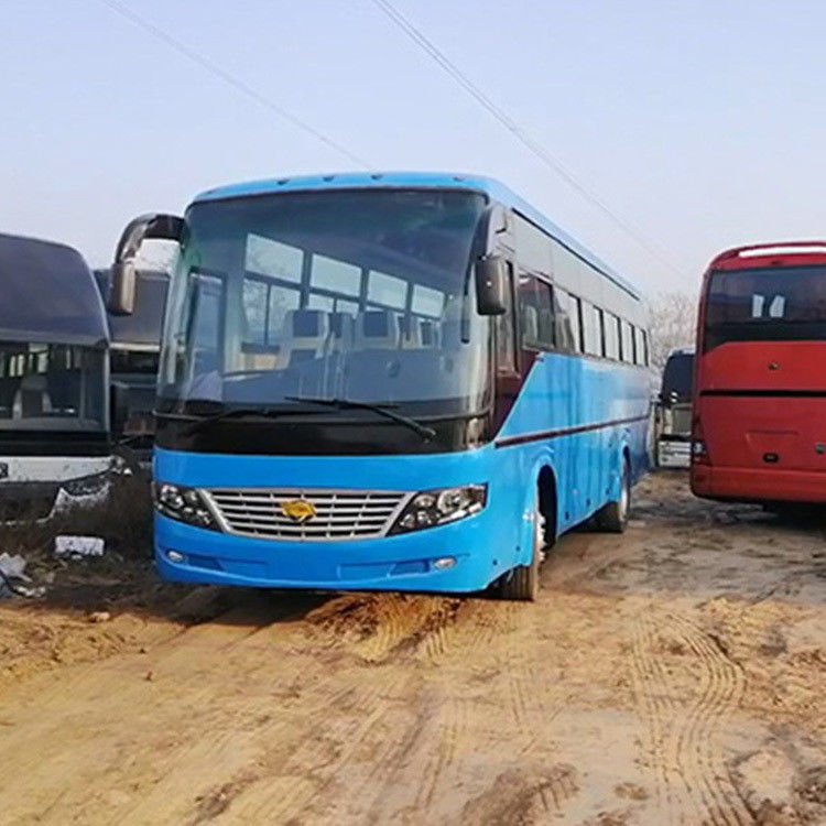 Ônibus de autocarro de 35 lugares com transmissão manual e interior de luxo em boas condições