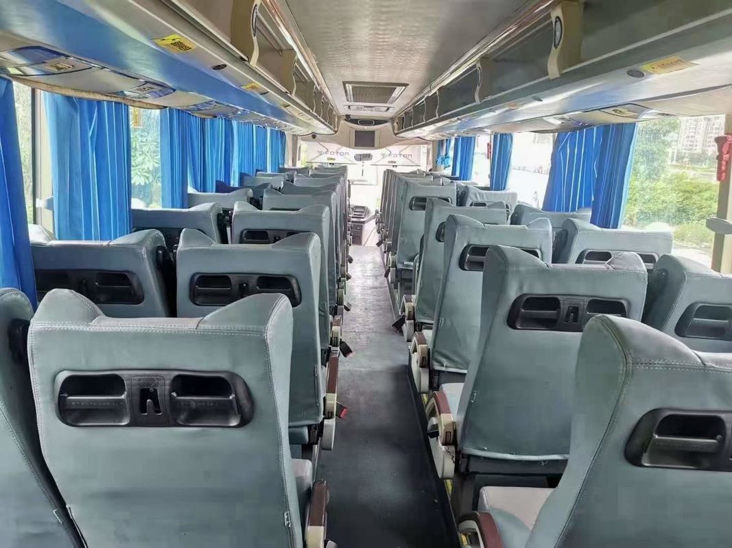 Autobús de turismo de 12 metros de segunda mão com 50 lugares e suspensão de mola de folha