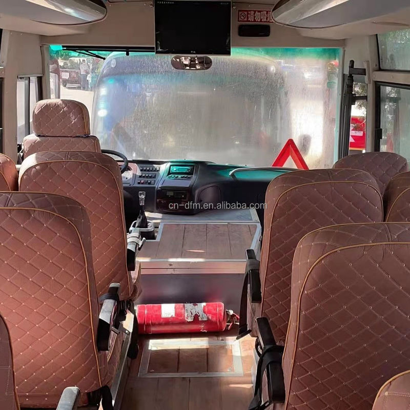 40 45 autocarros de passageiros com banheiro em boas condições e norma de emissões Euro 3