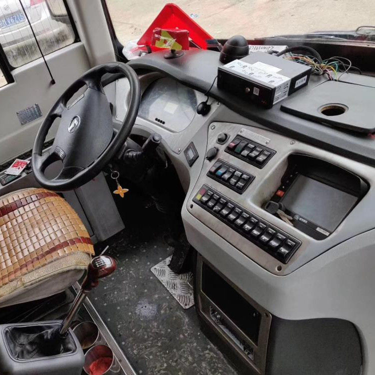 Autocarros e autocarros usados de 50 a 60 lugares King Long Bus Coach para atender às necessidades dos clientes