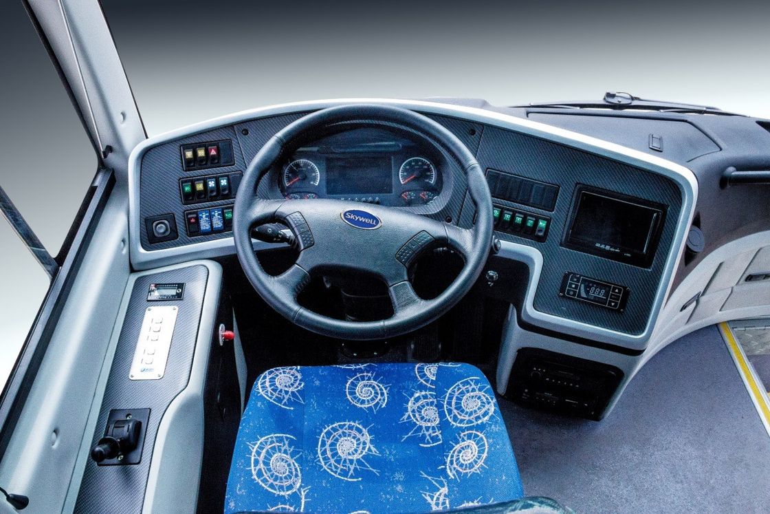 Autobuses usados de 180HP e 42 lugares com motor YC6J245-20 e tipo de acionamento LHD/RHD