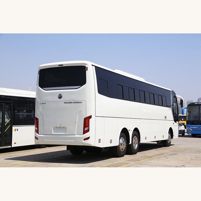 Autobuses usados de 57 lugares, com capacidade de motor de 6 litros e peso bruto de 15000 kg.