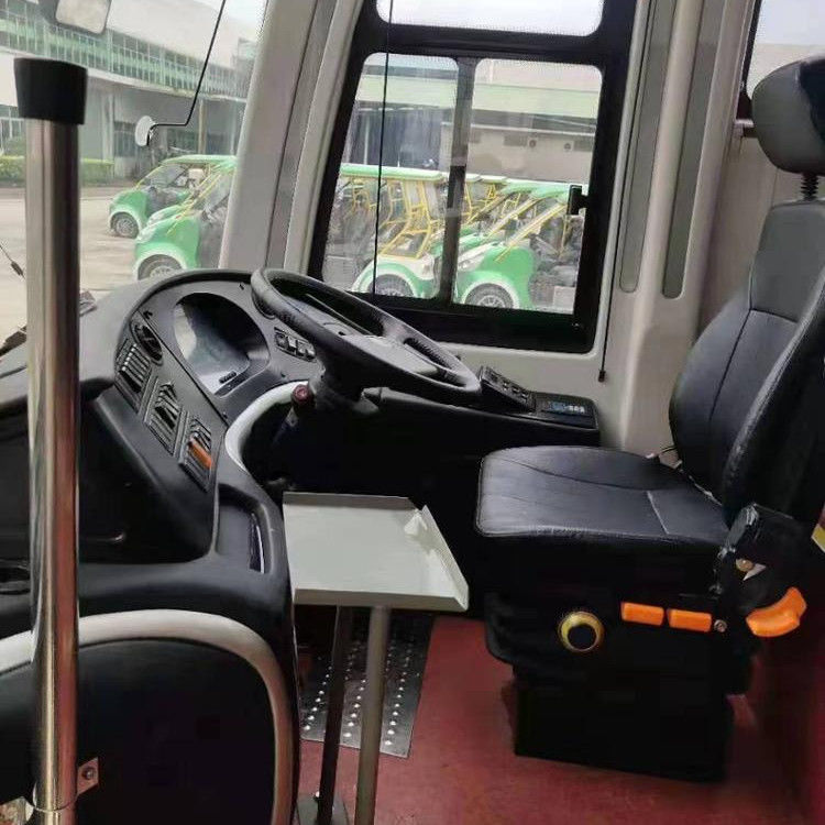 2015 Wuzhoulong RHD Usado ônibus de autocarro para ônibus turísticos de luxo acessível e competitivo