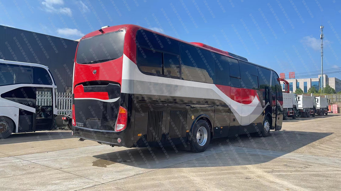 Autobús de autocarro Youtong 49 lugares motor diesel para G.V.W usado 16000kg
