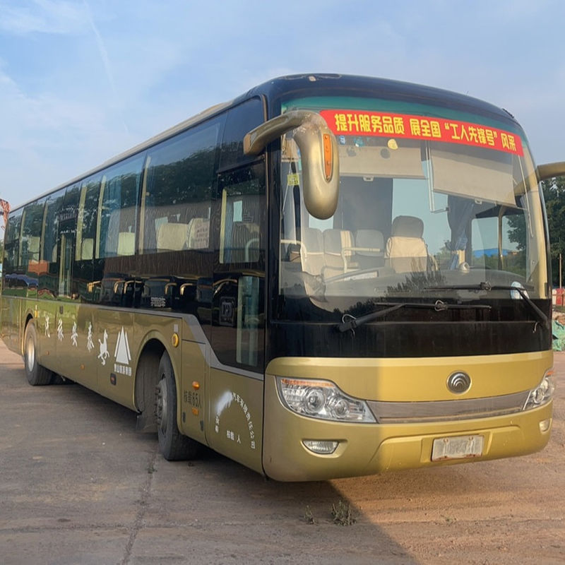 Autobuses de passageiros de 65 lugares, com torque nominal de 270/2200 e pneus de 7,50-16