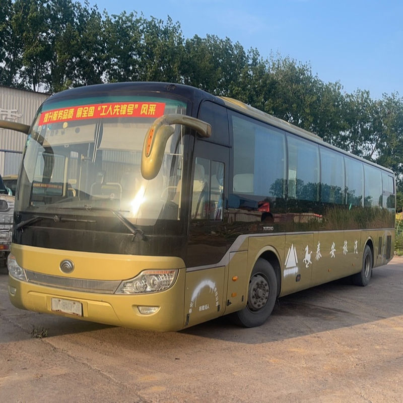 Autobuses de passageiros de 65 lugares, com torque nominal de 270/2200 e pneus de 7,50-16