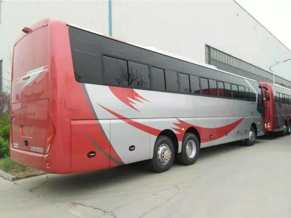 70 lugares Direito Direção Hidráulica Autocarro de luxo de 6125 motores