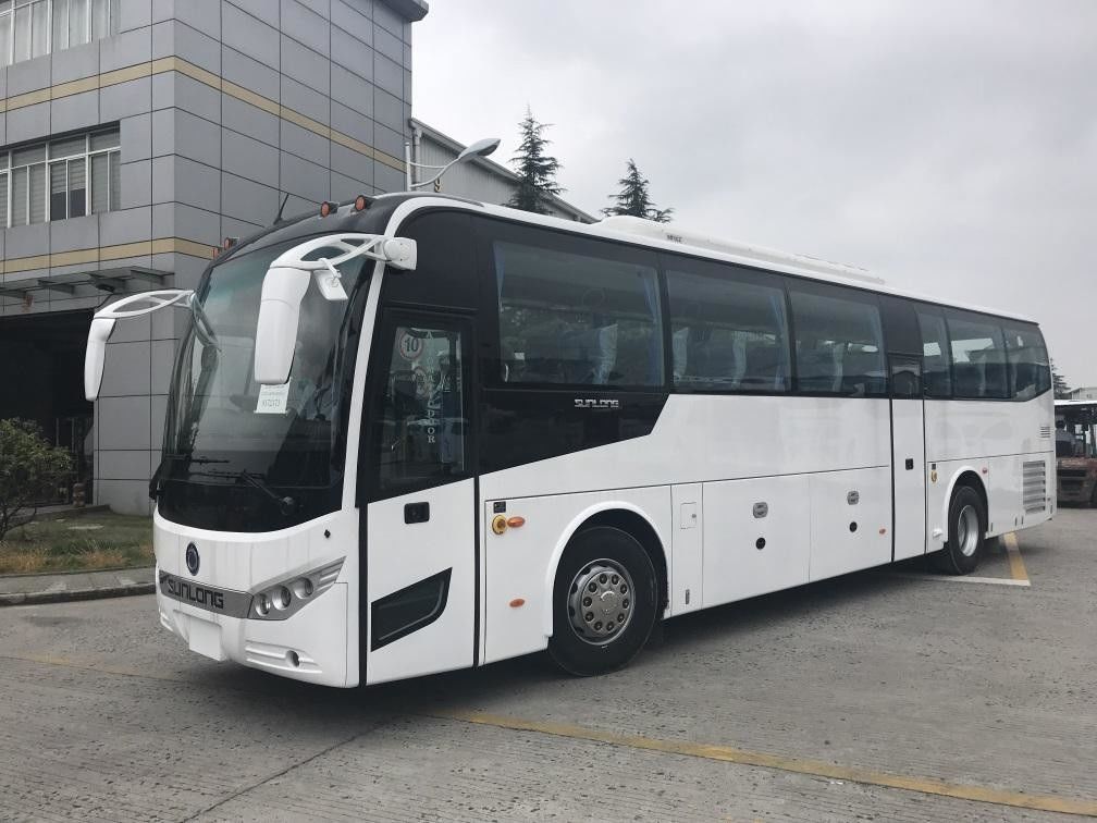 12000*2550*3830mm Autocarro Usado Luxury RHD Bus com 39 lugares e velocidade nominal de 2200 rpm