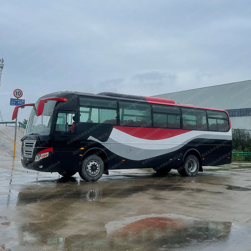 Autobus de luxo com motor dianteiro de 53 lugares com combustível Deisel e capacidade de motor de 4 6L