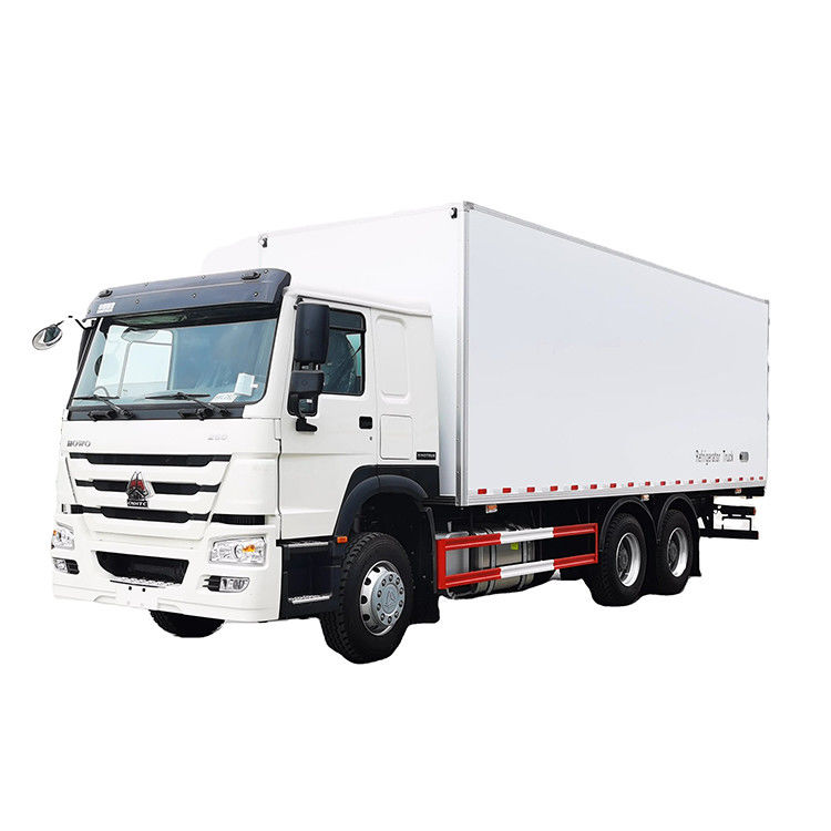Minus 18 a 20 graus Centigrade Temperatura Sinotruk HOWO 6x4 frigorífico Van Truck