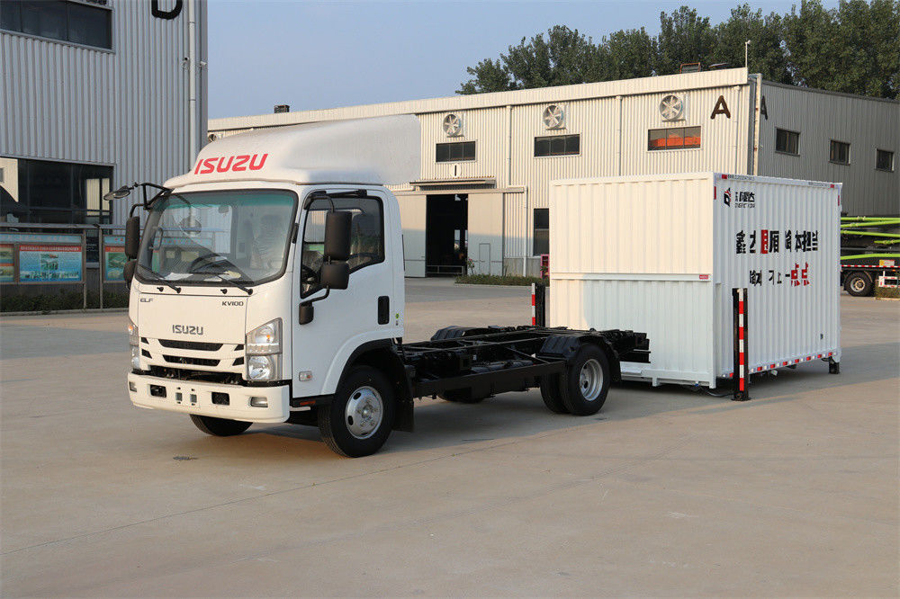 Isuzu Diesel 4*2 Caminhão de carga de furgão médio com carroceria desmontável e outriggers hidráulicos