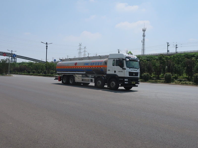 20520 kg Carga nominal 8*4 30m3 Transporte Petróleo Diesel Caminhão CIMC LINYU