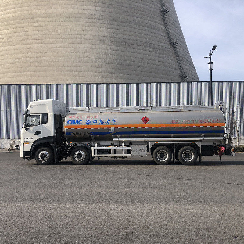 CIMC LINYU 8*4 Dongfeng Chassis 20-40m3 Caminhão de tanque de óleo com binário máximo 1000-1500Nm