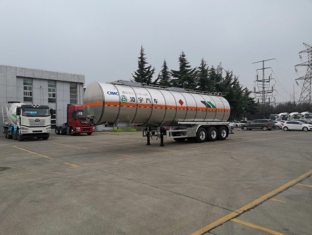 32100/31800 KG Massa de carga nominal CIMC LINYU 8*4 Alumínio ligado