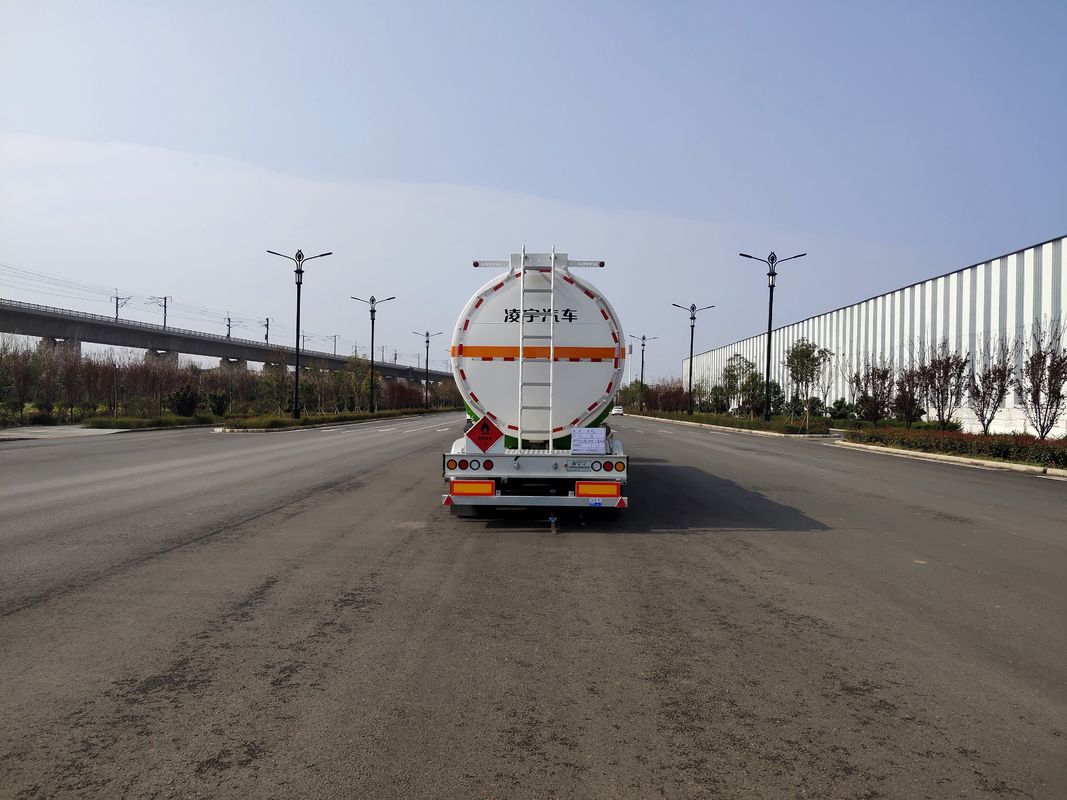 CIMC Tanque de combustível Óleo de palma bruto 3 eixos Tanque de óleo de cozinha Semi-remolque com tanque de liga