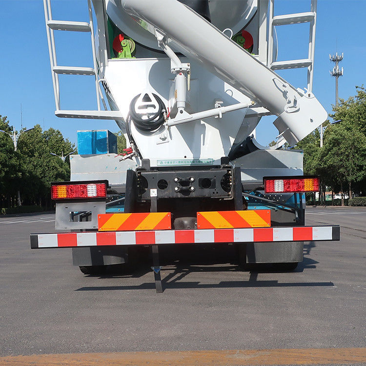 380kw CIMC LINYU 10 m3 Elétrico 8x4 auto-carregamento móvel caminhão de mistura de concreto para mistura