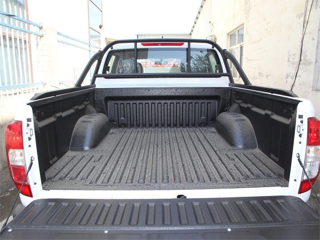 Popular Dongfeng Rich 7 4 * 2 LHD Petróleo Automático Pickup Truck Com Max.velocidade Km/h 170