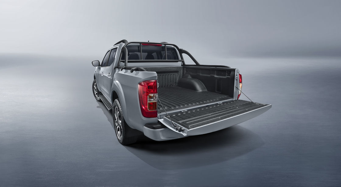 Popular Dongfeng Rich 7 4 * 2 LHD Petróleo Automático Pickup Truck Com Max.velocidade Km/h 170