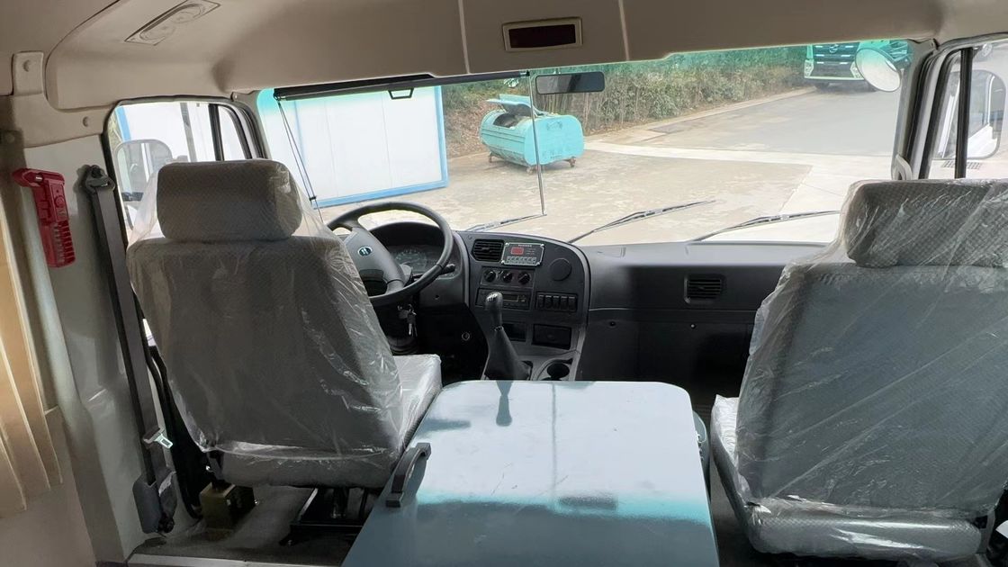 Autocarro de frente / traseiro 1290/2790mm Usado Off-road Com ônibus de mineração do deserto de Dongfeng