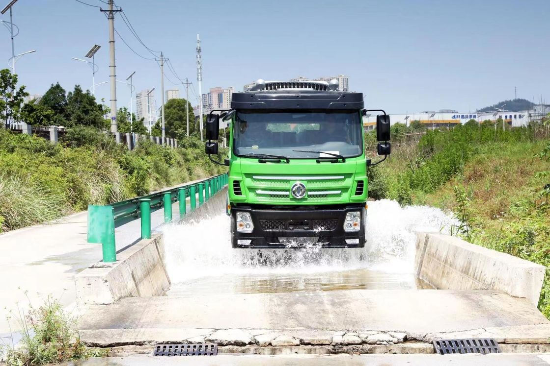 Caixa de velocidades manual de 8 velocidades e 155kw de potência 6 * 6 ônibus de passageiros do deserto para mineração em Dongfeng