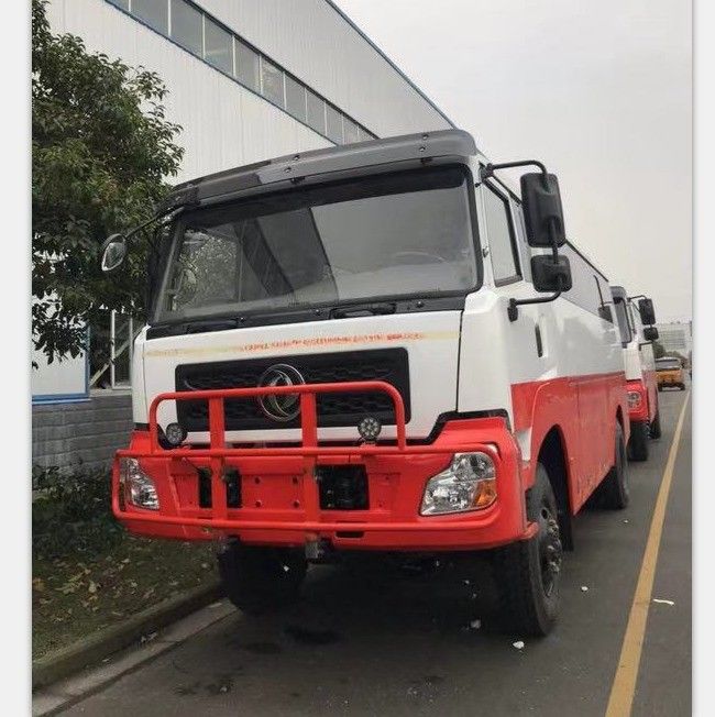 30 lugares 4X4 4WD Ônibus de tamanho médio duplo circuito Full Air Brake e A/C Dongfeng EQ6750ZT