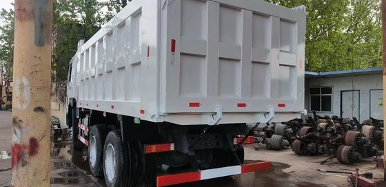 Caminhão de descarga de lixo Sino Howo 375HP Euro 3 Direção de segunda mão para transporte de engenharia