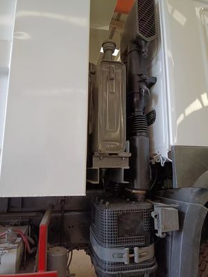 Caminhão de descarga de lixo Sino Howo 375HP Euro 3 Direção de segunda mão para transporte de engenharia