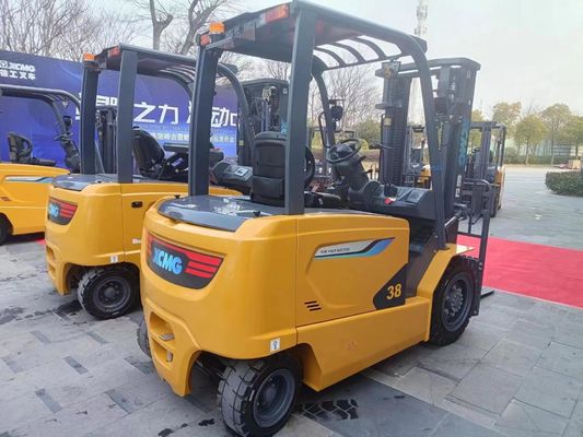 Carregadeira usada de 3,8 toneladas com bom desempenho e altura de 2540 mm a preços acessíveis