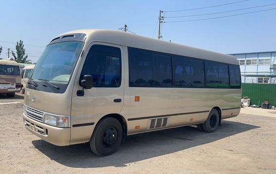 Ônibus turístico de luxo Toyota RHD Ônibus de montanha-russa com 25 lugares e acessível