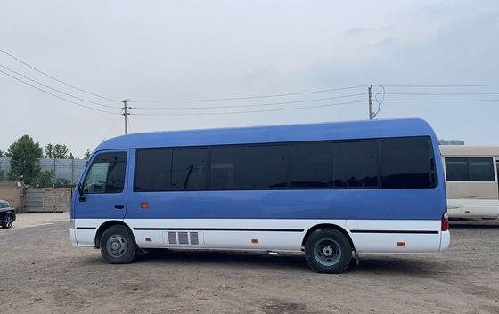 Autocarro Toyota de segunda mão acessível de 18 lugares com padrão Euro 3