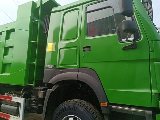 LHD SINO TRUCK HOWO 371HP 6x4 camião pesado usado para 2 passageiros