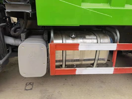 LHD SINO TRUCK HOWO 371HP 6x4 camião pesado usado para 2 passageiros