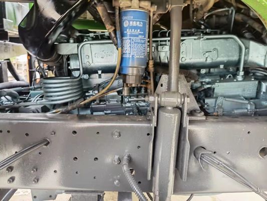 LHD SINO TRUCK HOWO 371HP 6x4 camião pesado usado para 2 passageiros