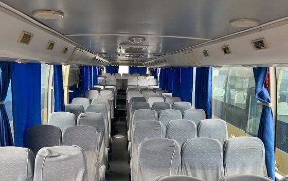 Autobús de autocarro de 65 lugares reformado com norma de emissões Euro 3 e transmissão manual