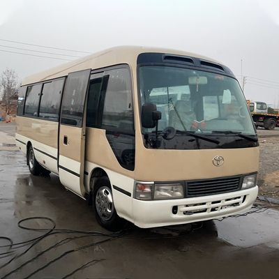 Autocarro Toyota Coaster de direção esquerda usado com ar condicionado opcional