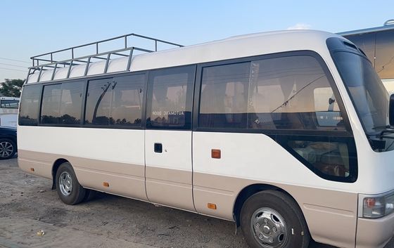 8500 kg de massa total de autocarro de montanha-russa com porta-bagagens e capacidade do motor de 4-6 litros