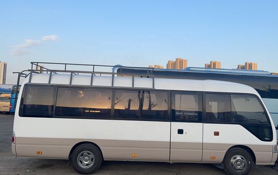 8500 kg de massa total de autocarro de montanha-russa com porta-bagagens e capacidade do motor de 4-6 litros