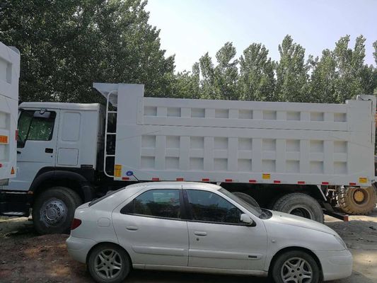 Sinotruck usado Howo 10 Roda 25 Tonelada Meter 20 Cubo Caminhão de descarga Euro 3 Manual AC